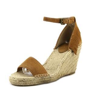 Frye Lila Feather Wedge Women 8M Sand Open Toe Suede Sandal - New